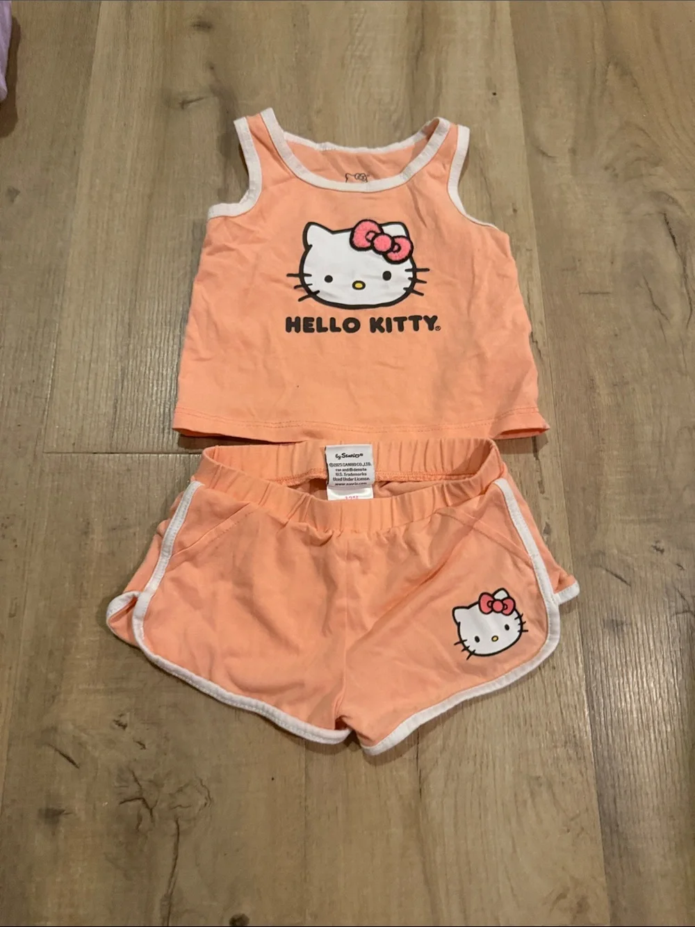 12month hello kitty bundle three outfits one pajama - Picture 5 of 5